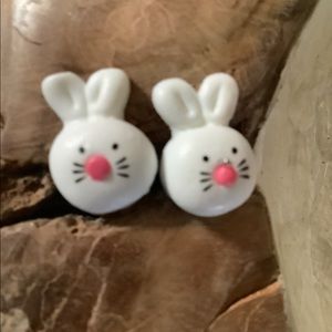 Easter earrings🐰🥕